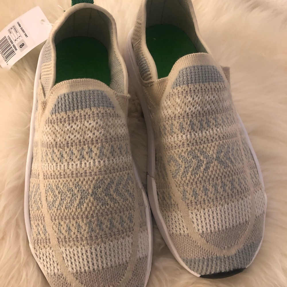 Sanuk 1101889-Chiba Quest Knit Natural Blanket slip on comfort Sneakers-sz 8-new
